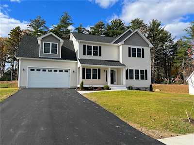 270 East Shore Dr Coventry, RI 02816
