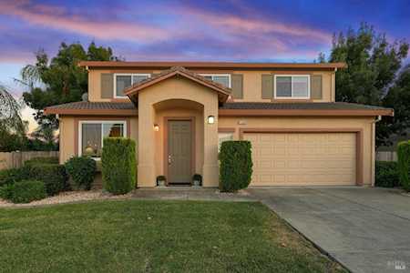 1309 Redinger Court Suisun City, CA 94585