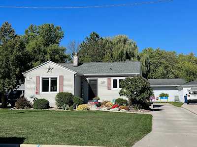 1285 Garland St Green Bay, Village of Allouez, WI 54301-2523