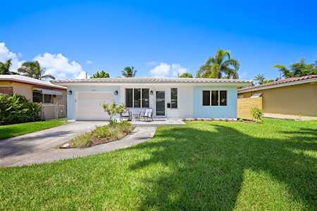 1043 Lincoln St Hollywood, FL 33019