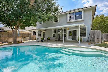 109 Reinhardt BLVD Georgetown, TX 78626