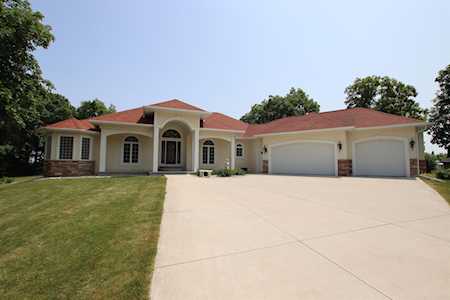1806 Cottontail Dr Oshkosh, Town of Utica, WI 54904