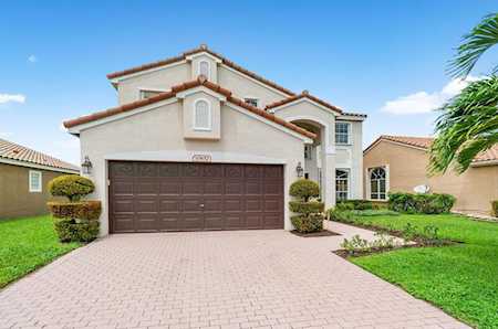 10652 Plainview Circle Boca Raton, FL 33498