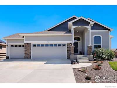 922 Canyonlands St Berthoud, CO 80513