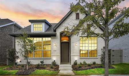 3417 The Commons Parkway Sachse, TX 75048