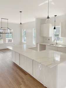 1048 Glenshaw Street North Charleston, SC 29405