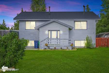 1000 S Ellen St Palmer, AK 99645