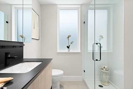 3996 Dumfries Street #35 Vancouver, BC V5N 2R8
