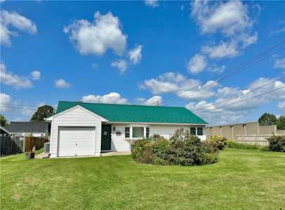 2804 Lehigh St Allentown, PA 18103