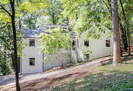 174 Newcomb Road Owens Cross Roads, AL 35763