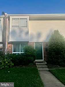 2215 Chamblee Place Herndon, VA 20170