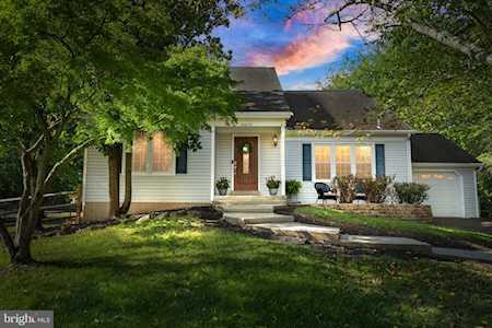 15219 Bicentennial Ct Chantilly, VA 20151