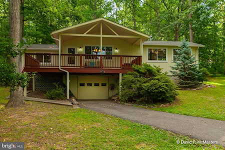 240 Possum Hollow Trl Gerrardstown, WV 25420
