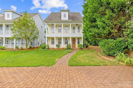 8015 Gleen Oak Ln Huntersville, NC 28078