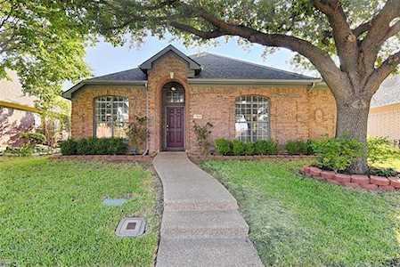 1169 Courtney Lane Lewisville, TX 75077
