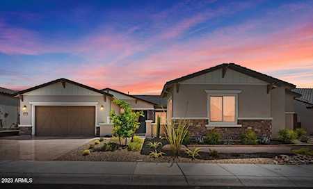 5533 E Via Caballo Blanco Cave Creek, AZ 85331