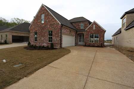 9759 Jackson Run Ln Cordova, TN 38018