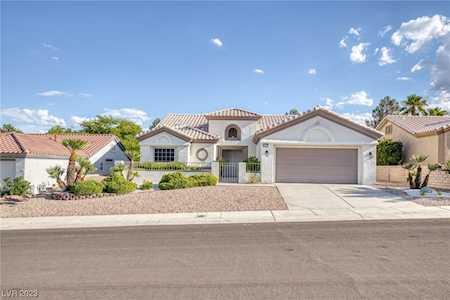 10437 Broom Hill Dr Las Vegas, NV 89134