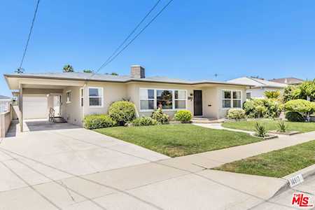 14817 S Catalina Ave Gardena, CA 90247
