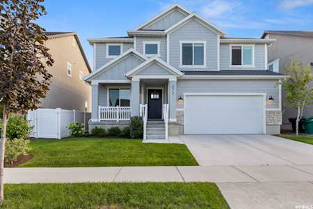 877 W Ellsworth St Bluffdale, UT 84065