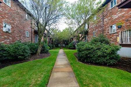20 Westgate Rd. #4 Boston, MA 02467
