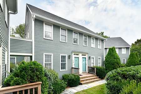 73 Brookdale Cir #73 Shrewsbury, MA 01545
