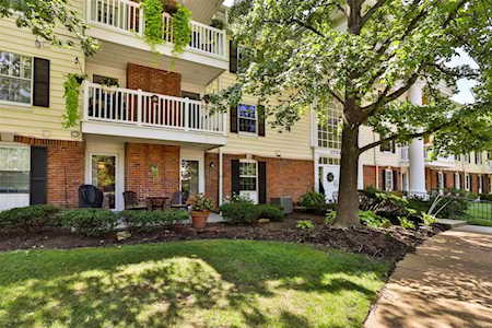 15046 Claymoor Ct Chesterfield, MO 63017