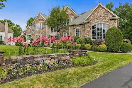 41 Jeffrey Drive North Attleboro, MA 02760