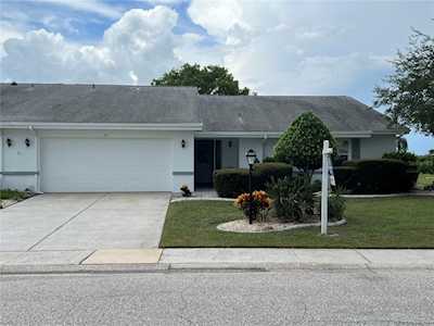 317 Stroll Ln Sun City Center, FL 33573