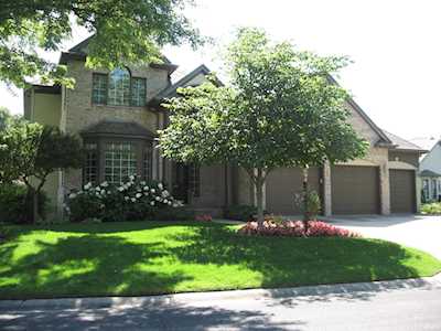 4415 Stone Way Street Elkhart, IN 46514