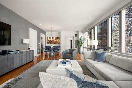500 Atlantic Avenue #14F Boston, MA 02210