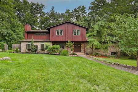 3151 Bittersweet Rd Center Valley, PA 18034