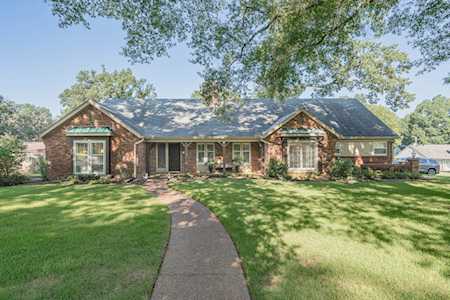 1767 E Bryn Mawr Cir Germantown, TN 38138