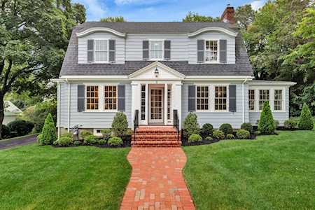 8 Slocum Road Lexington, MA 02421