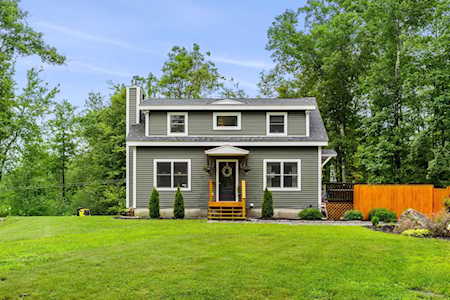 288 Hemlock Corner Loop Henniker, NH 03242
