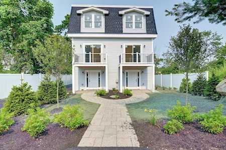 44 Prospect Hill St #B (Right) Quincy, MA 02169