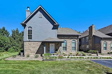 19 Foxcroft Rd #239 Naperville, IL 60565