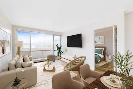 29 Concord Ave #512 Cambridge, MA 02138