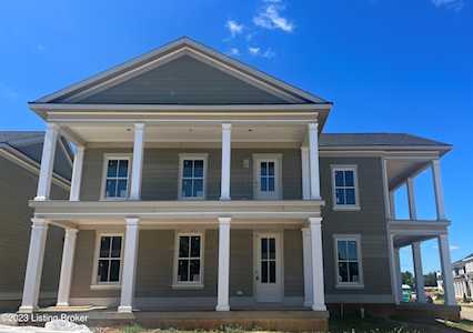 6016 St. Bernadette Ave #201 Prospect, KY 40059