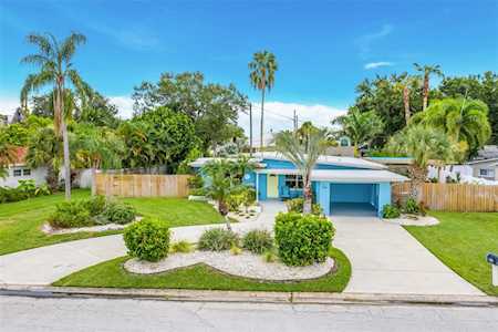 42 Dolphin Dr #A Treasure Island, FL 33706