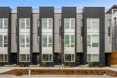 1426 NW 92nd St Seattle, WA 98117