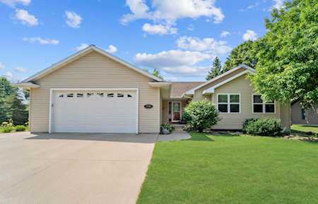 1935 Mary Ln Neenah, Village of Fox Crossing, WI 54956