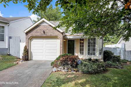 5042 Rowan Rd Knoxville, TN 37912