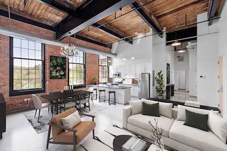 160 Water St #410 Williamstown, MA 01267