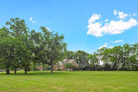 1020 Proud Eagle Dr Eagleville, TN 37060