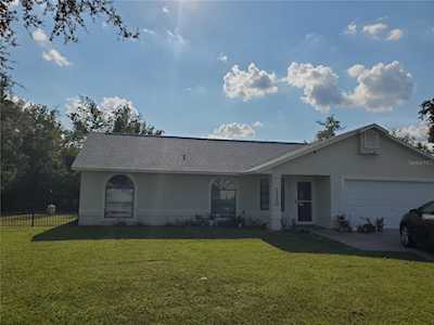 2330 Chastain Ave Deltona, FL 32738