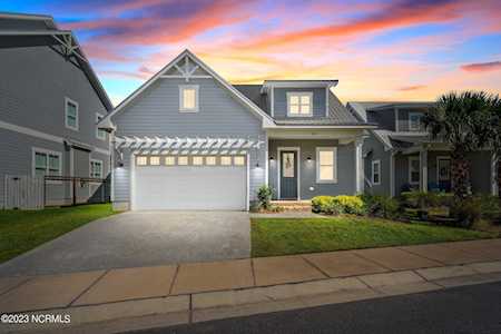 4053 Tamarisk Ln Wilmington, NC 28409