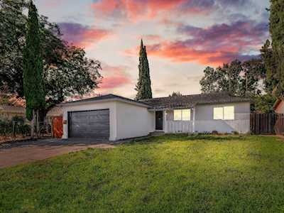 1701 Janrick Avenue Sacramento, CA 95832