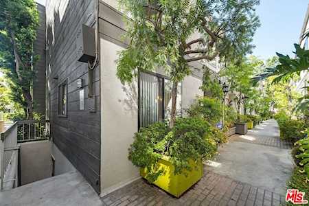 10793 W Ashton Ave Los Angeles, CA 90024