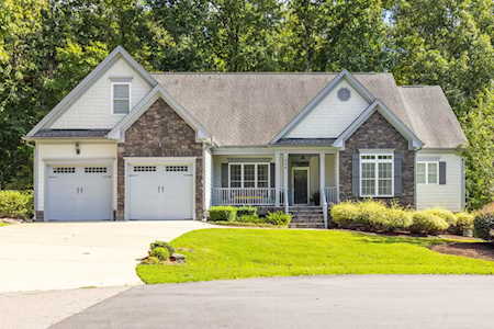 716 Charleston Drive Clayton, NC 27527